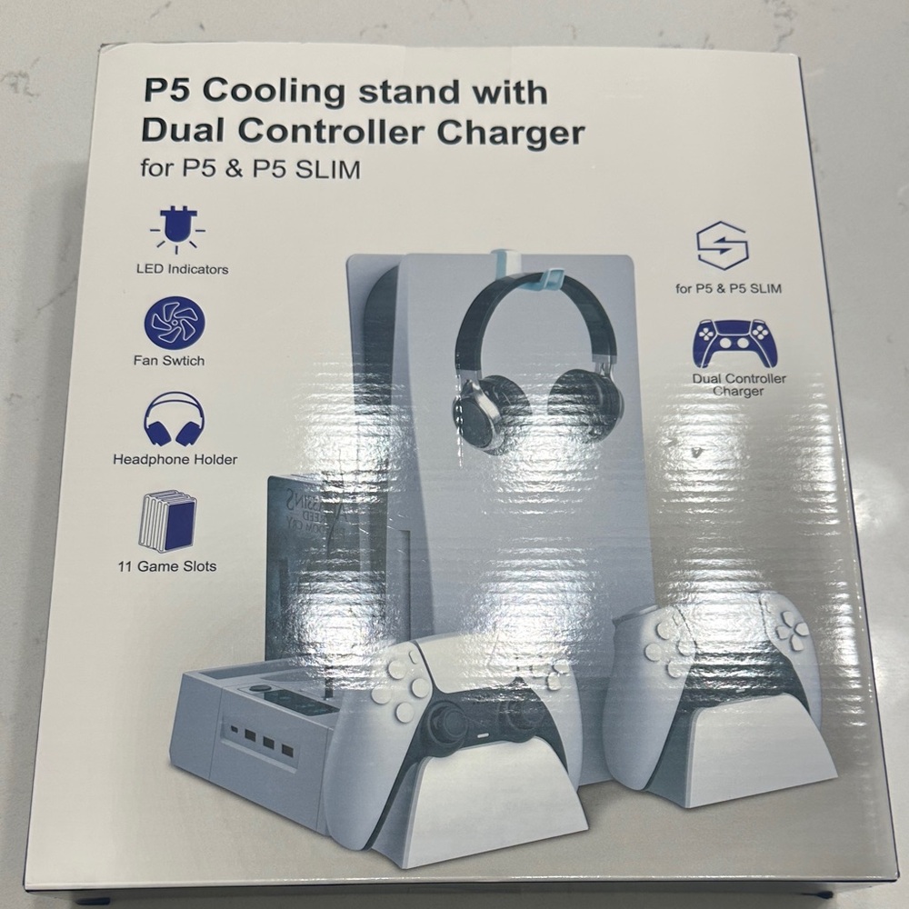 P5 Cooling Stand with Dual Controller Charger
